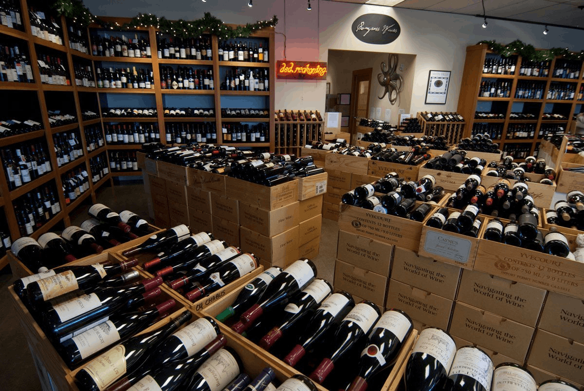 Bật mí những lưu ý trong thiết kế showroom rượu cao cấp và sang trọng