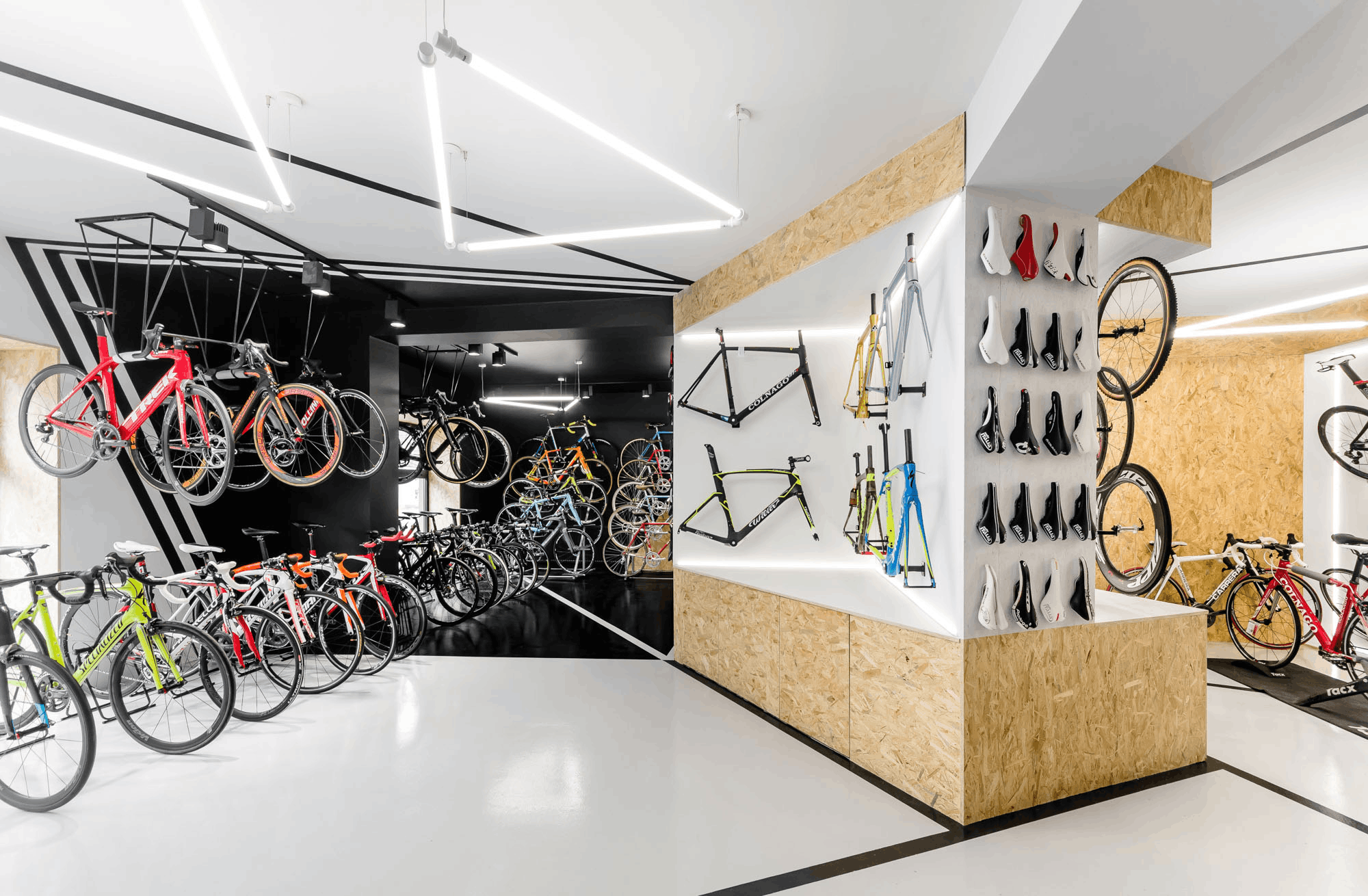 Tiêu chuẩn và bí quyết thiết kế showroom xe đạp với giá tốt